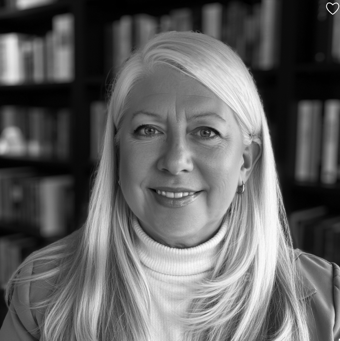 Professional headshot of Sandi Wilen, local real estate advisor